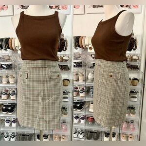 🌷LOFT Brand New Without Tag Tan Pencil Skirt